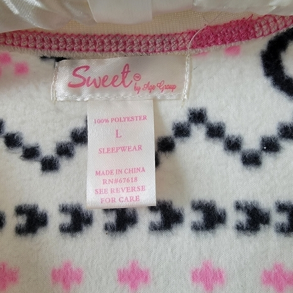 Snowflake Christmas Pajama Onsie Women's Size Large - Picture 5 of 9